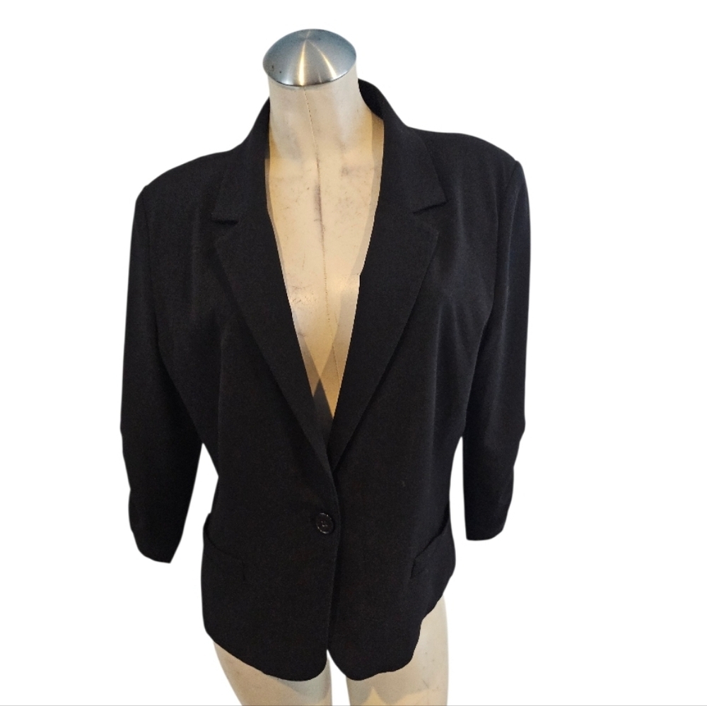 Eliza J Black Blazer Women's Size XL Ruched Sleeves Single Button Closure